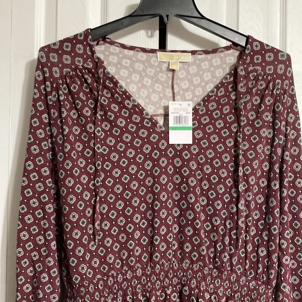 Women's Printed Long Sleeve Smocked Waist Dress - Burgundy